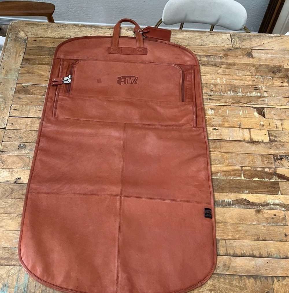 Canyon Outback Leather Zippered Dust Cover Garment Bag 23" x 38" Embossed Logo